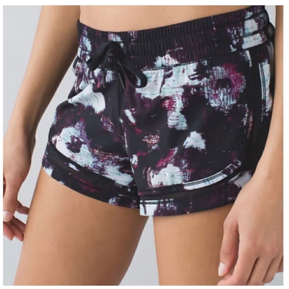 Lululemon Make A Move Short Kara Blossom Multi Size 2 Women’s